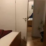 Deluxe Doppel-zweibettzimmer *