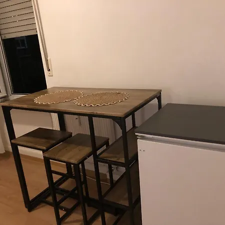 Apartment 2doppel 1 Einzel Bett Siegen