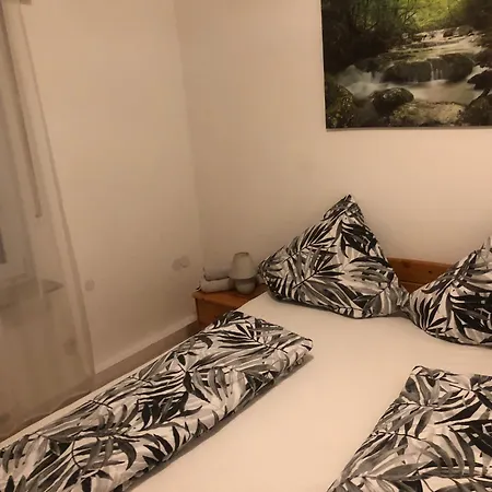 Apartment 2doppel 1 Einzel Bett *